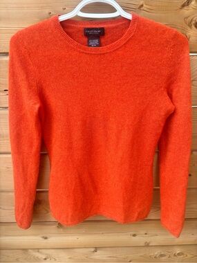 Lord & Taylor 100% Cashmere Crewneck Sweater